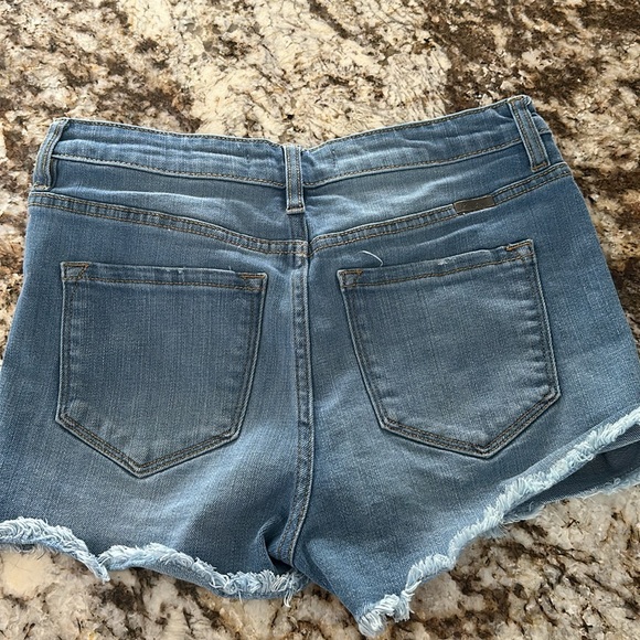 Excellent condition Kancan shorts size Medium . - Picture 5 of 6